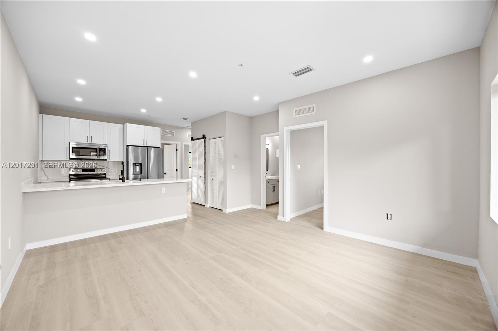 630 Northeast 166th Street, Unit 3 Miami, FL 33162 - Photo 8 of 36