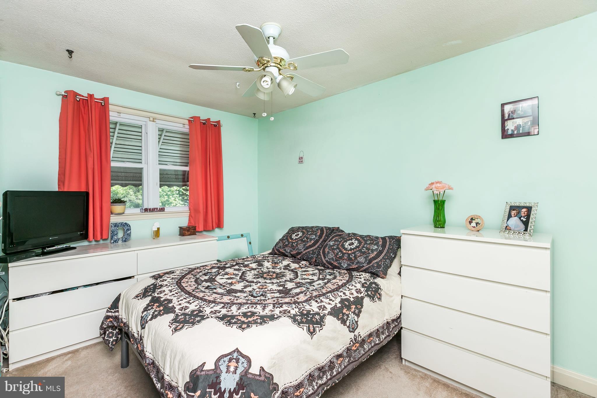 2107 Searles Road Baltimore, MD 21222 - Photo 14 of 26 2nd Bedroom