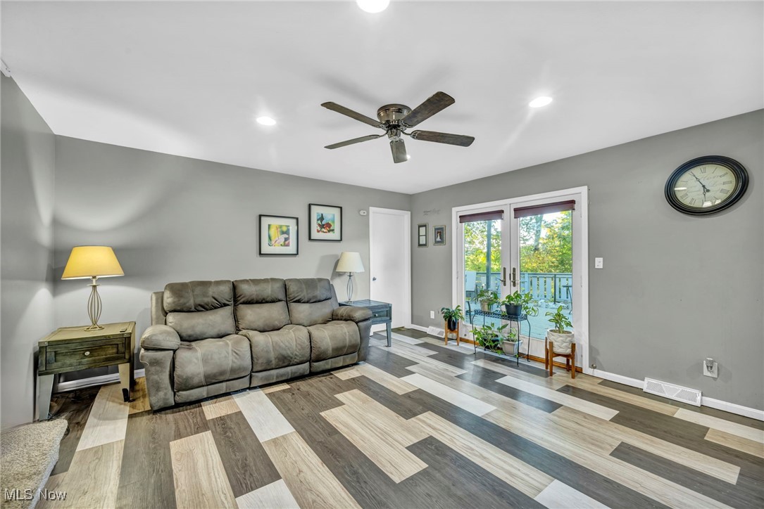 23400 Cedar Point Road Brook Park, OH 44142 - Photo 11 of 35 Gallery Image 11