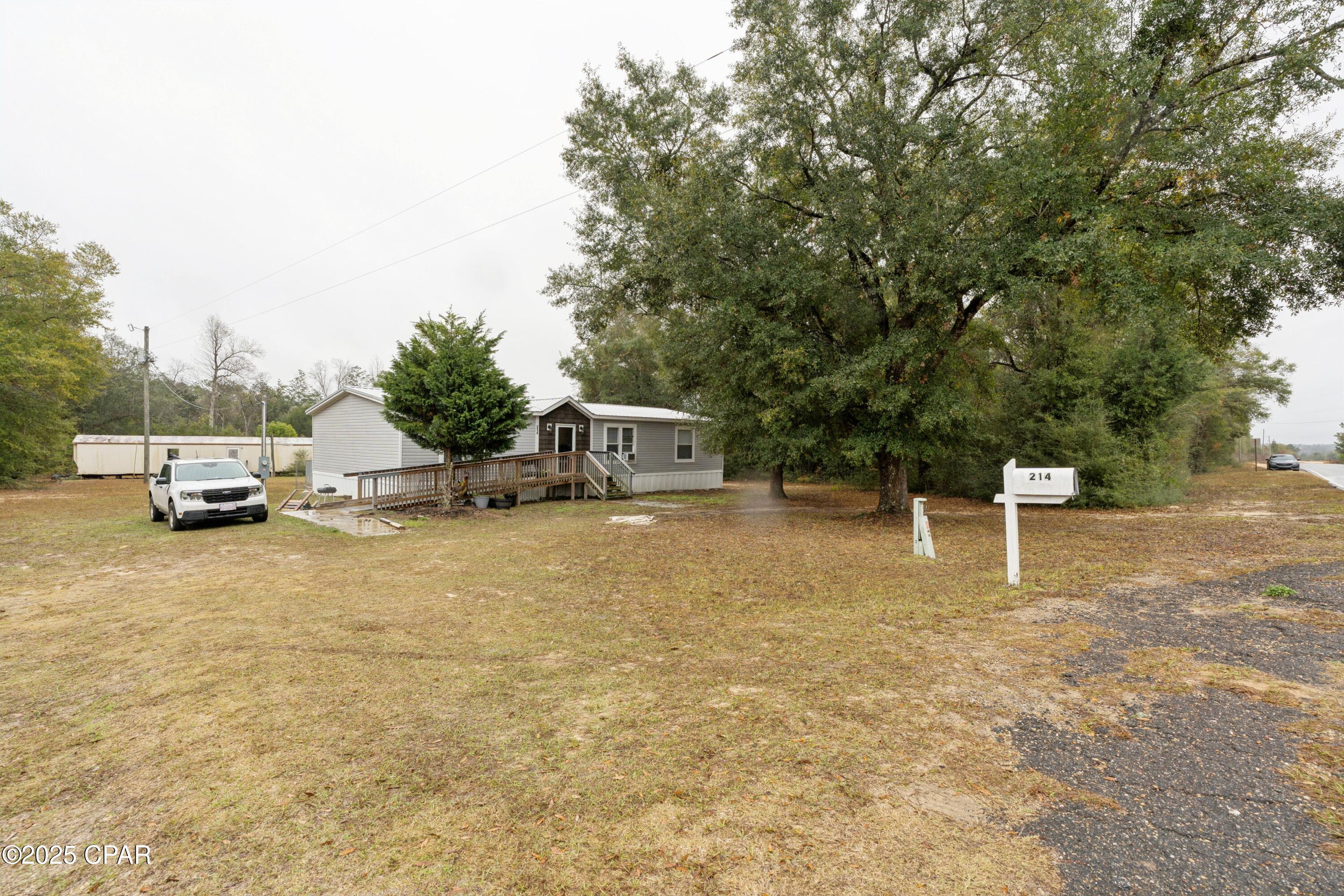 214 Lakepoint Road Alford, FL 32420 - Photo 23 of 39