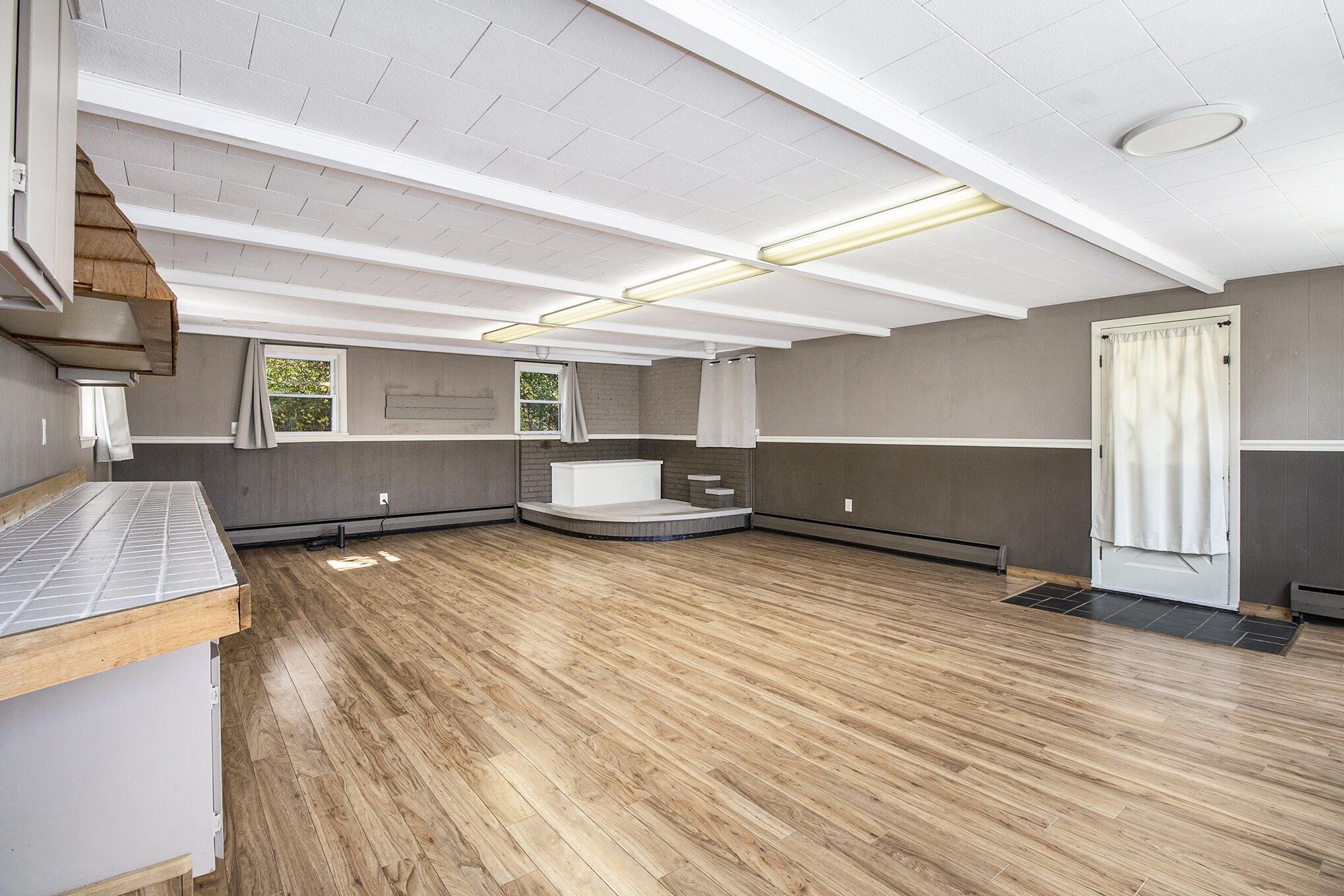 5312 Seymour Road Jackson, MI 49201 - Photo 5 of 32 005_img_8025_930