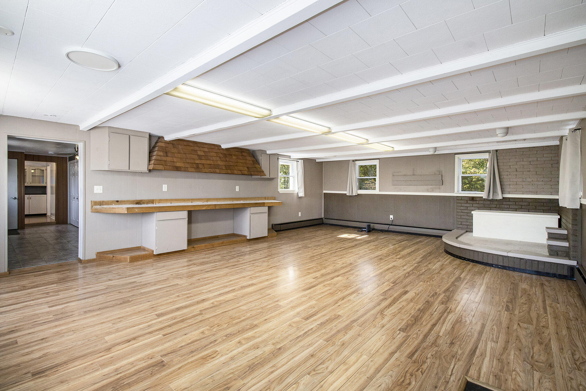 5312 Seymour Road Jackson, MI 49201 - Photo 6 of 32 006_img_8028_74