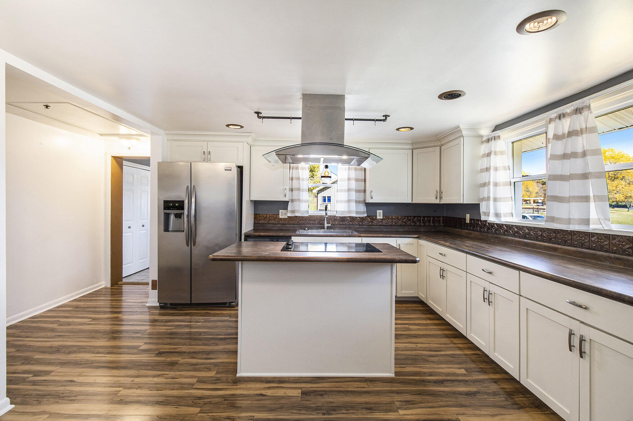 5312 Seymour Road Jackson, MI 49201 - Photo 10 of 32 010_img_7999_102