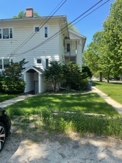 632 North Center Street, Unit 2W Naperville, IL 60563 - Photo 14 of 14 a front view of house with yard and green space