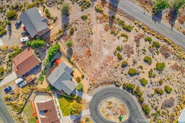 $369,000 | 5946 Prairie Dog Court, Weed, CA 96094