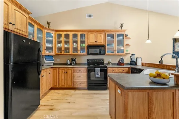 $369,000 | 5946 Prairie Dog Court, Weed, CA 96094