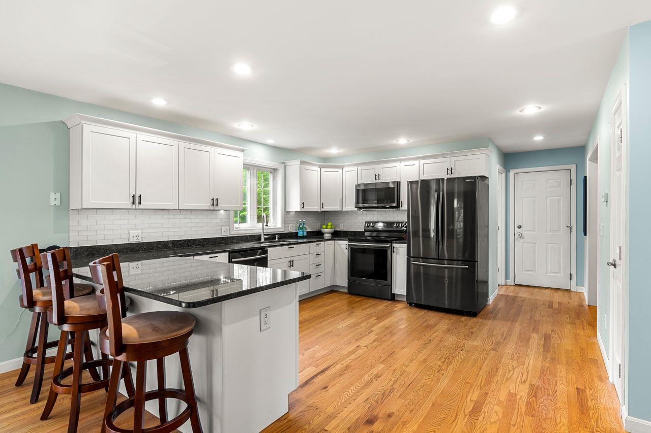 158 Hedding Road Epping, NH 03042 - Photo 9 of 40