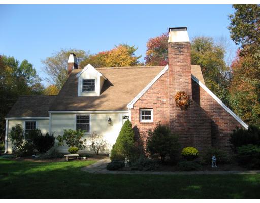 261 Willis Road Sudbury, MA 01776 - Photo 1 of 15 Gallery Image 1