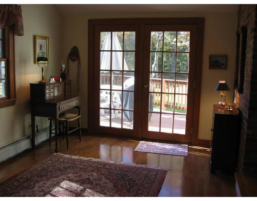 261 Willis Road Sudbury, MA 01776 - Photo 7 of 15 Gallery Image 7