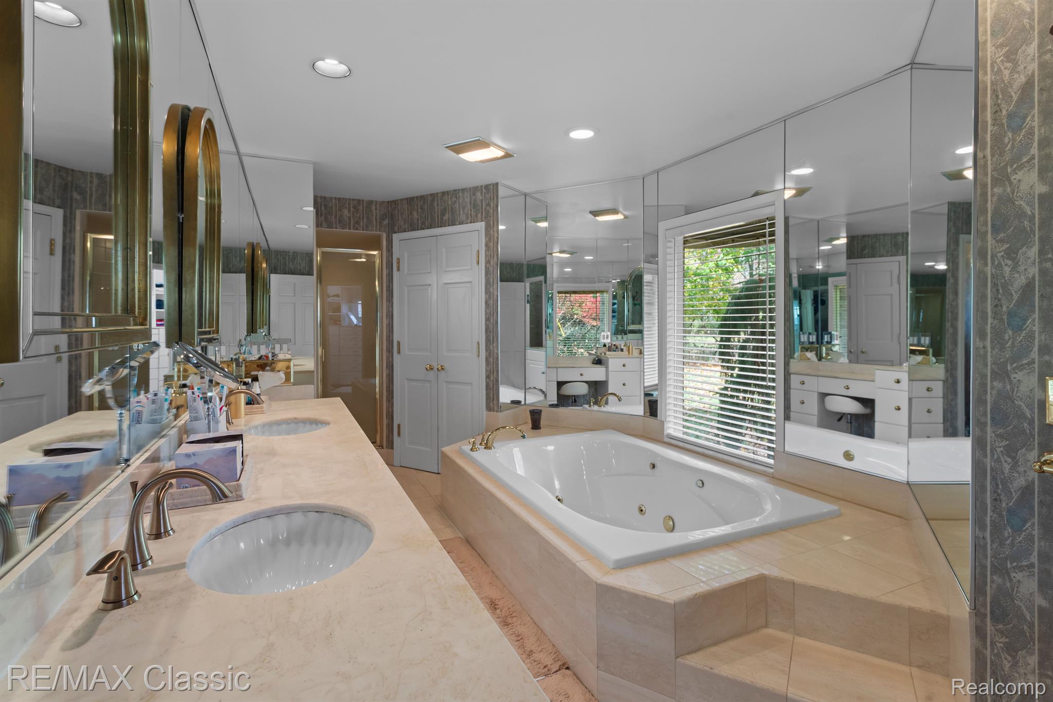 4640 Pickering Road Bloomfield Hills, MI 48301 - Photo 45 of 54 Gallery Image 45