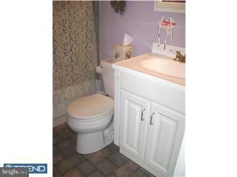 2517 Horsham Road Hatboro, PA 19040 - Photo 8 of 9 Gallery Image 8