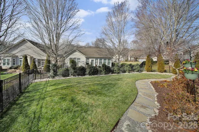 $560,000 | 4218 Sourwood Court, Fort Mill, SC 29707