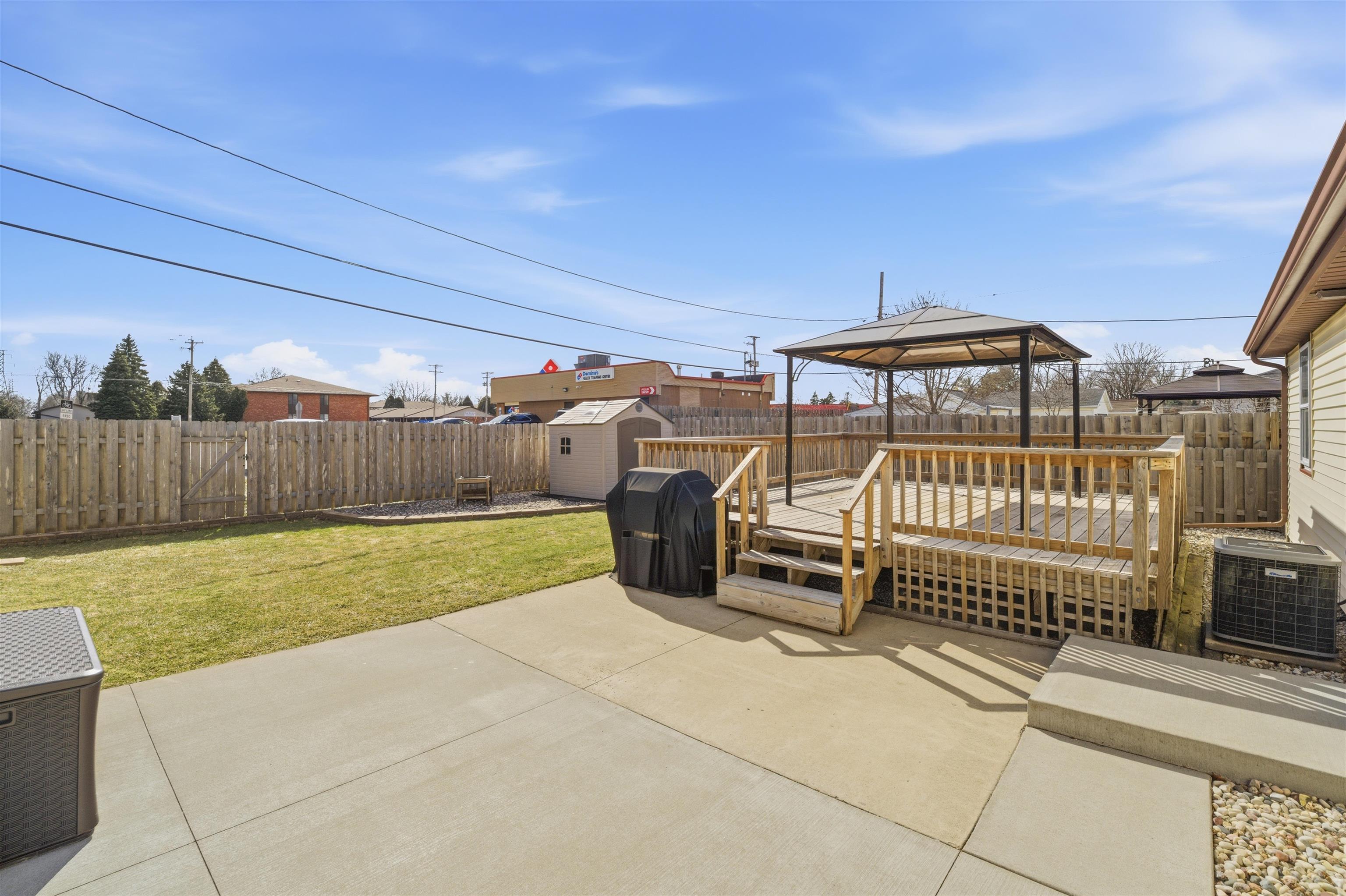 88 Foster Court Appleton, WI 54915 - Photo 25 of 31