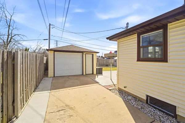 $239,900 | 88 Foster Court, Appleton, WI 54915