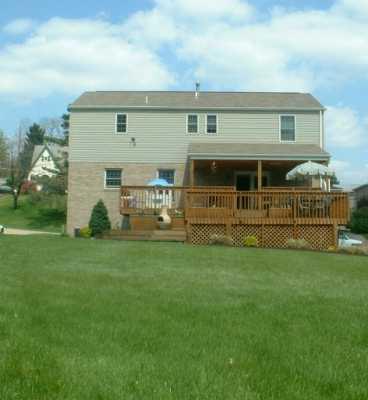 1504 Cathell Road Baldwin, PA 15236 - Photo 7 of 8 Yard/Garden.