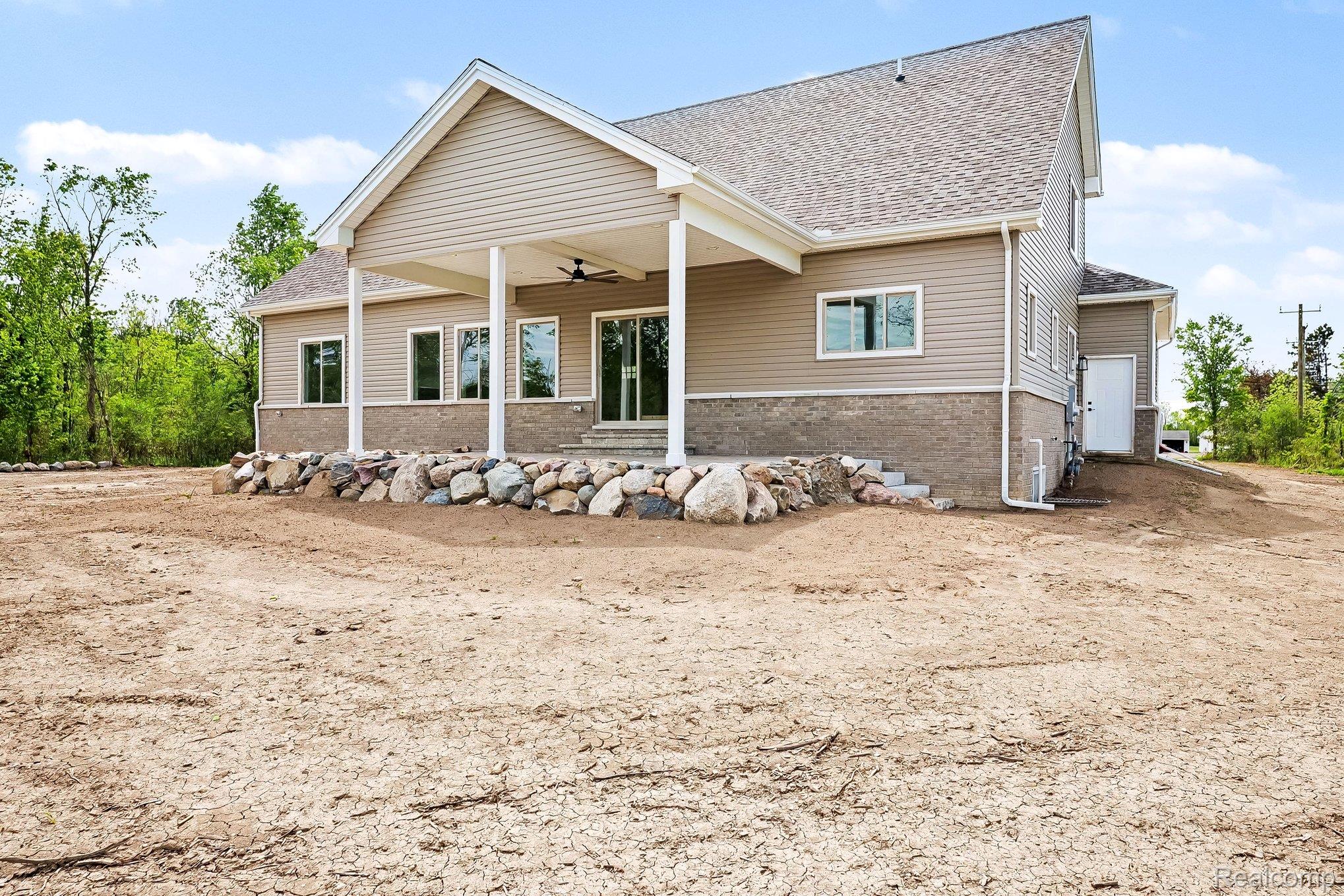 57560 Omo Road Ray, MI 48096 - Photo 5 of 44 North Side