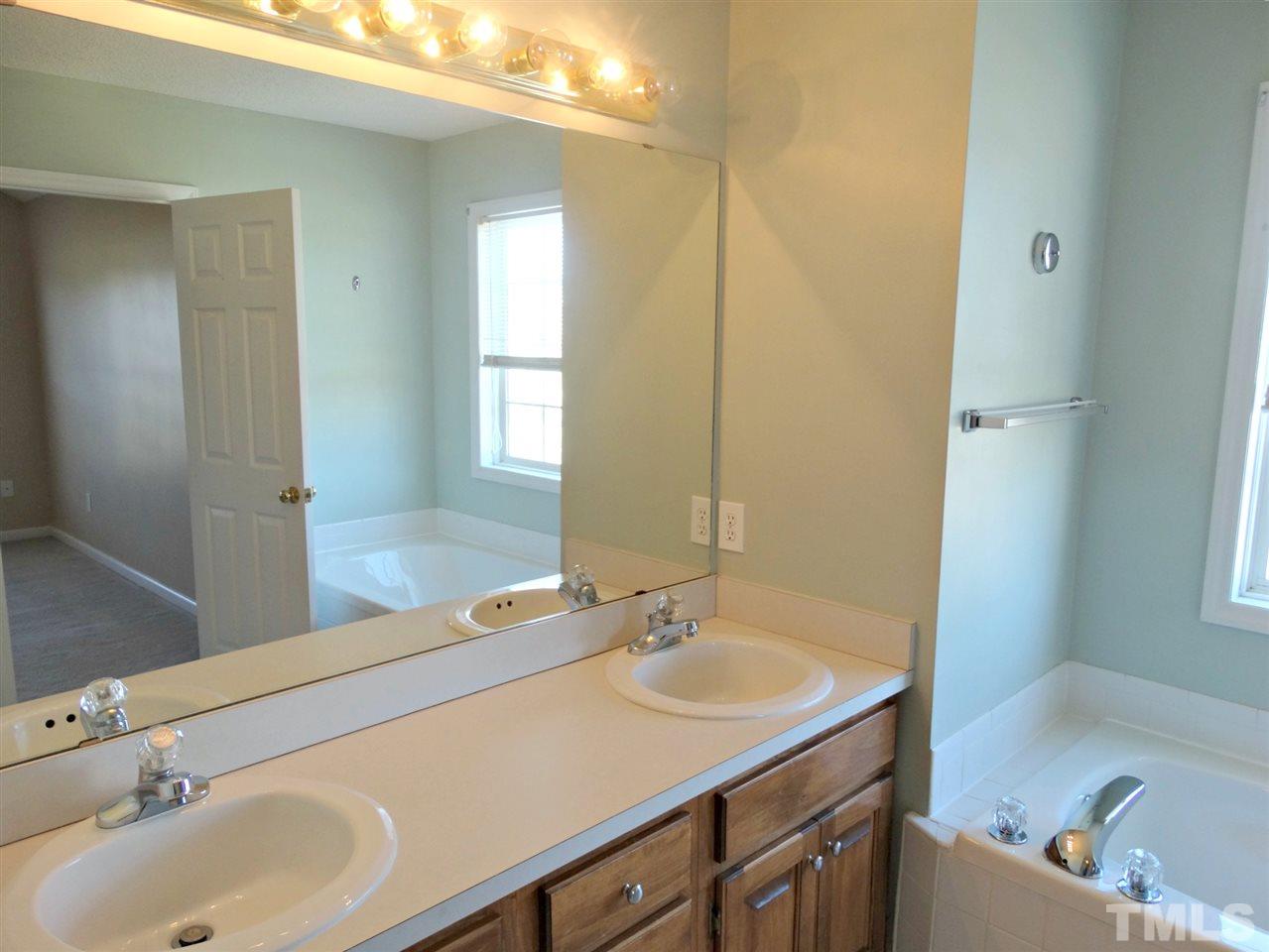 122 Page Road Garner, NC 27529 - Photo 14 of 25 Gallery Image 14