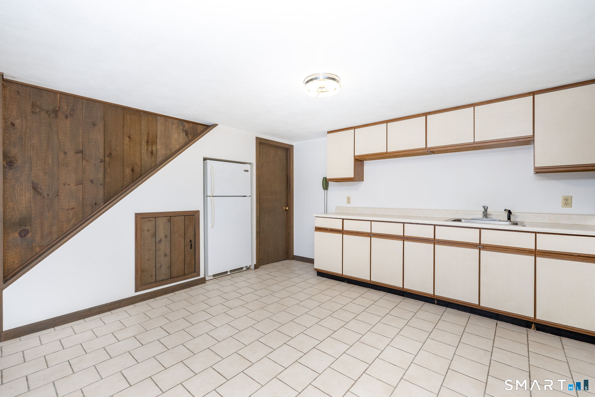 70 Bull Road Harwinton, CT 06791 - Photo 28 of 40 *Walk-out Lower Level with kitchenette