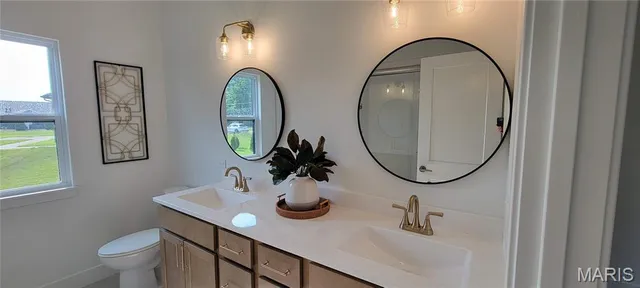 $489,130 | 1405 Guilford Place, Troy, IL 62294