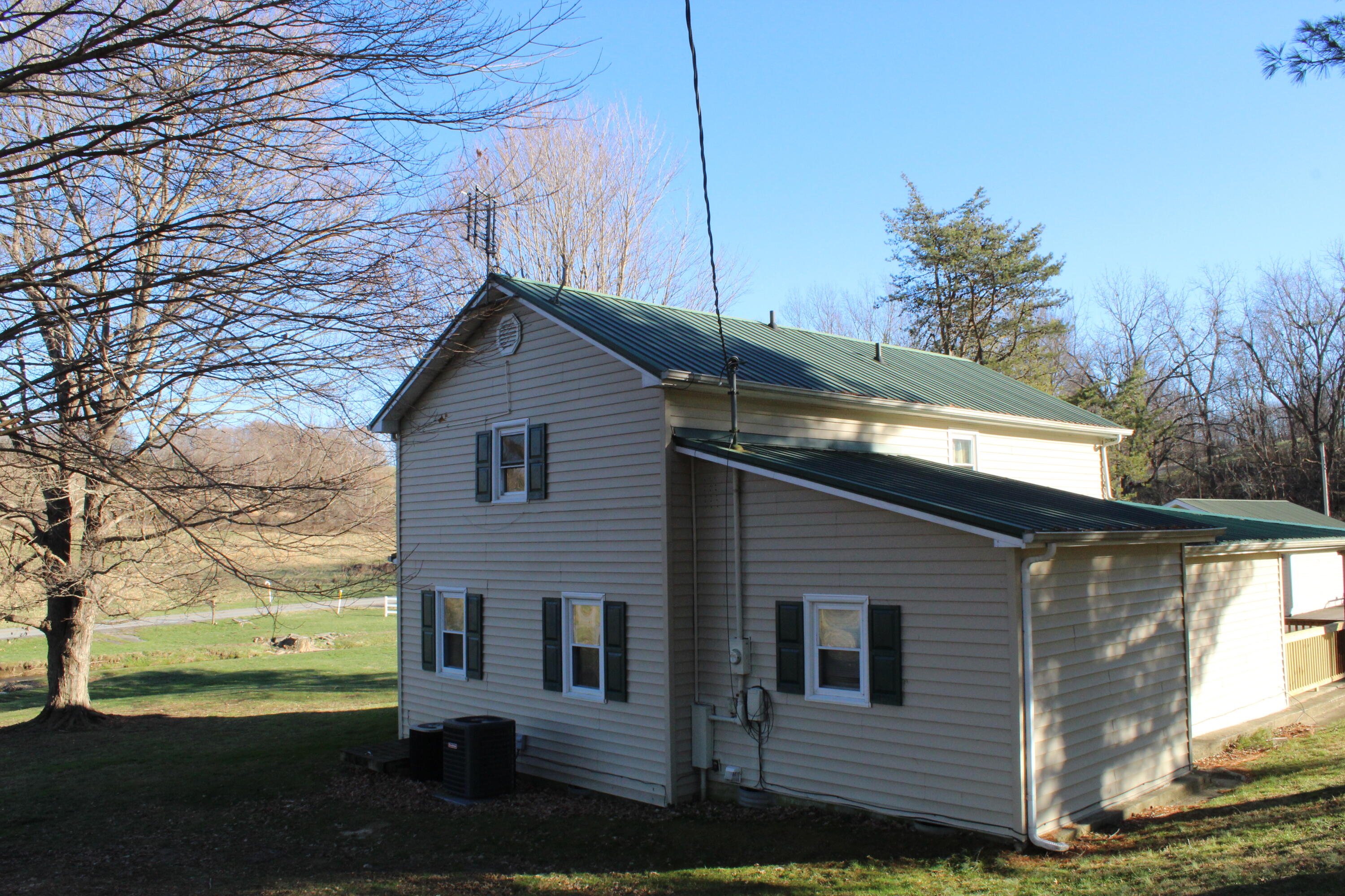3885 Mitchellsburg Road Danville, KY 40422 - Photo 9 of 32 IMG_1721