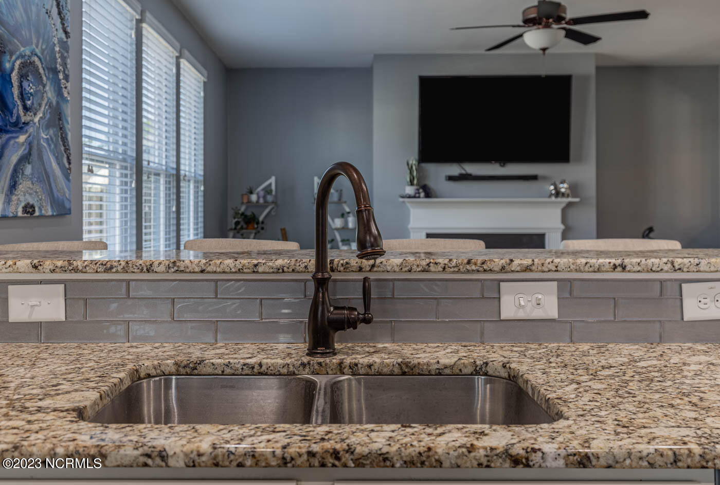 115 Hampton Drive Holly Ridge, NC 28445 - Photo 17 of 53 hampton-13