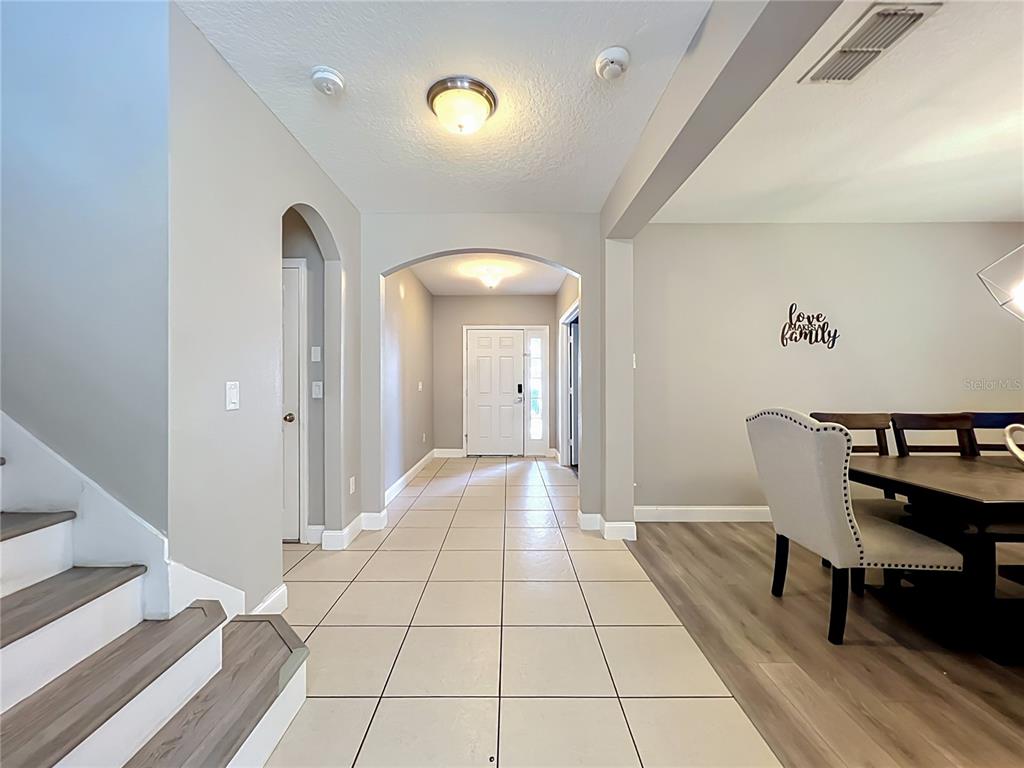 10672 Cabbage Tree Loop Orlando, FL 32825 - Photo 18 of 86