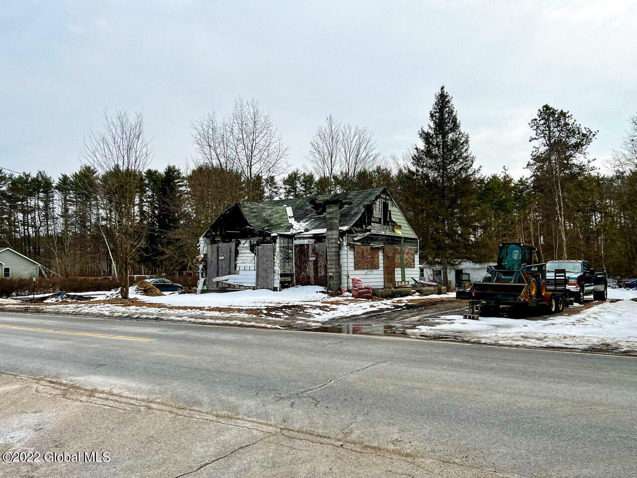208 Reservoir Road Moreau, NY 12828 - Photo 10 of 11 Exterior 3 - No Logo