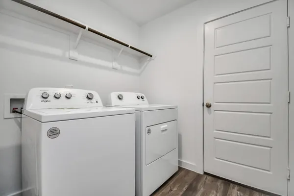 $2,200 | 1110 Fringed Bluestar Drive, Rosharon, TX 77583