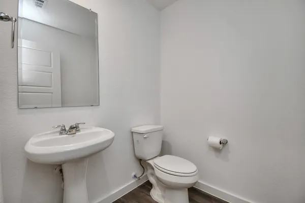 $2,200 | 1110 Fringed Bluestar Drive, Rosharon, TX 77583