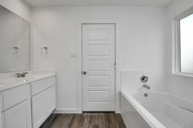 a view of an empty walk in closet