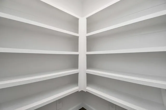 $2,300 | 1110 Fringed Bluestar Drive, Rosharon, TX 77583