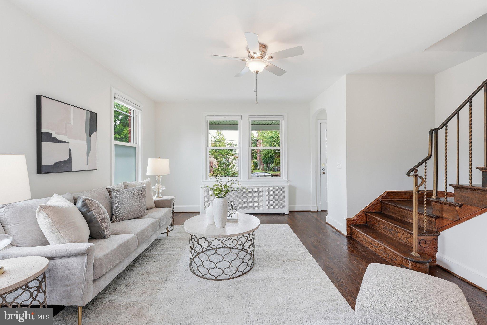 11 Hamilton Street Northeast Washington, DC 20011 - Photo 2 of 17 Bright, welcoming living room