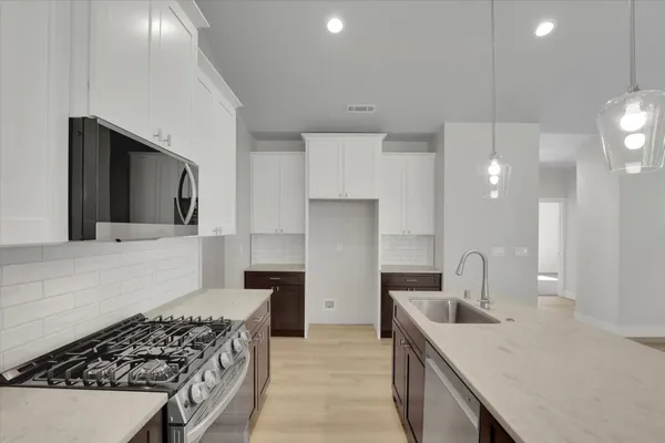 $565,850 | 15 North Country Club Drive, Unit 15, Deer Park, WA 99006