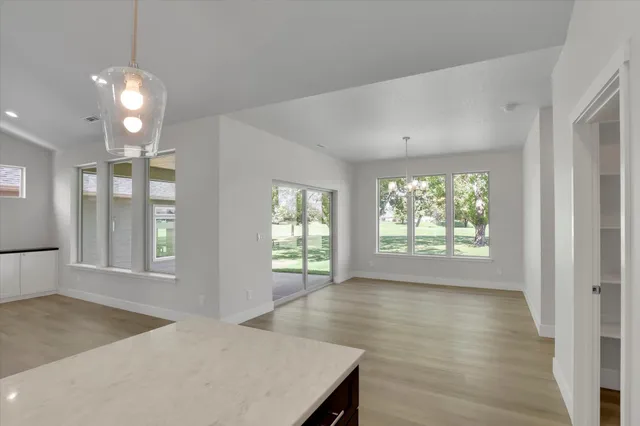 $565,850 | 15 North Country Club Drive, Unit 15, Deer Park, WA 99006