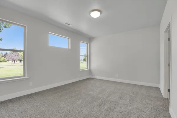 $565,850 | 15 North Country Club Drive, Unit 15, Deer Park, WA 99006