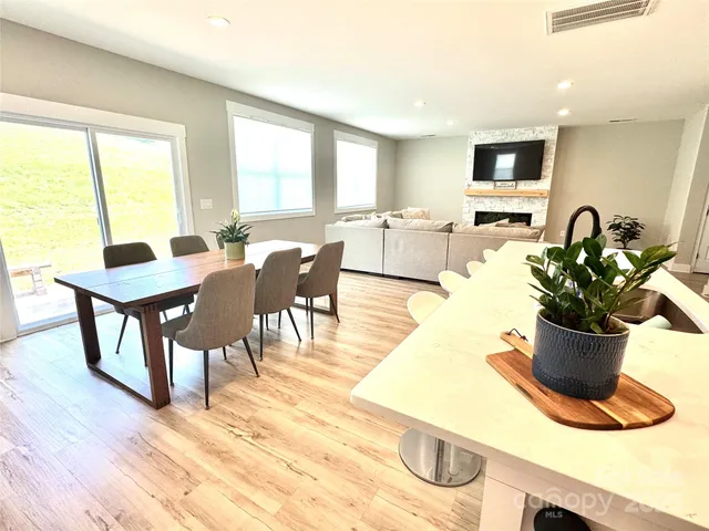 $540,000 | 305 Pleasant Hill Drive Southeast, Concord, NC 28025