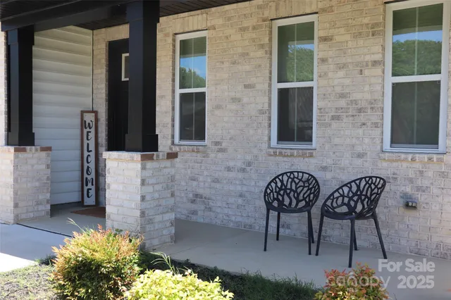 $540,000 | 305 Pleasant Hill Drive Southeast, Concord, NC 28025