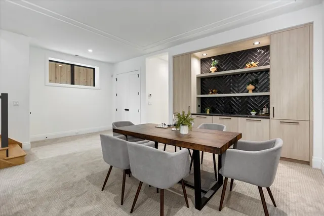 $2,599,000 | 3846 North Bell Avenue, Chicago, IL 60618