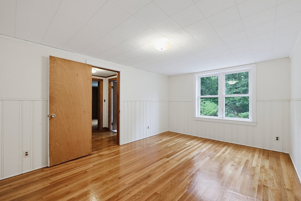 103 John Carver Road Reading, MA 01867 - Photo 29 of 38