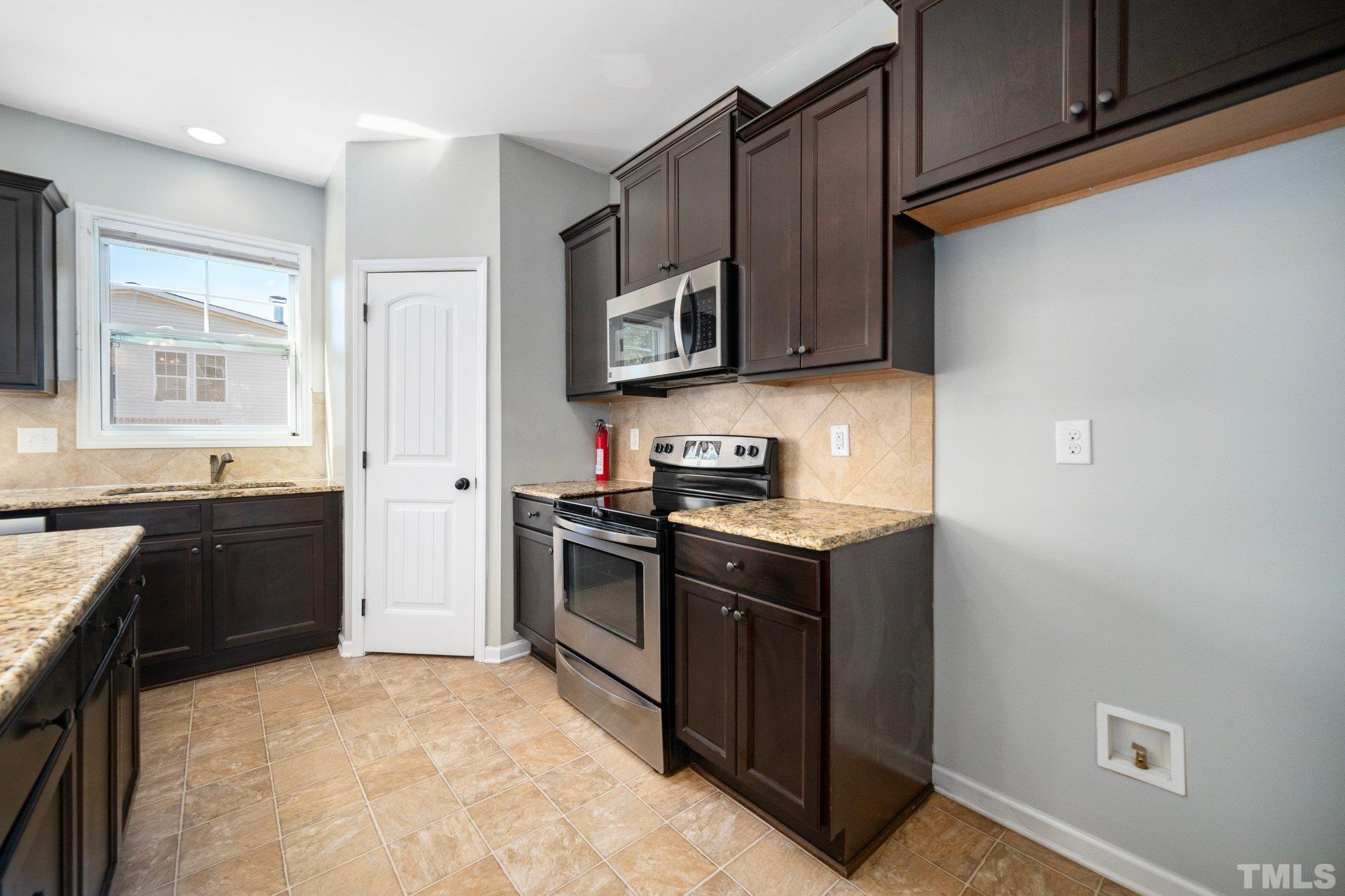 136 Jockey Ridge Lillington, NC 27546 - Photo 14 of 35 Gallery Image 14