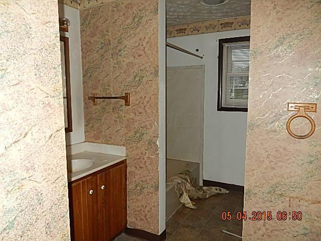 7302 Refugee Road Southwest Pataskala, OH 43062 - Photo 3 of 8