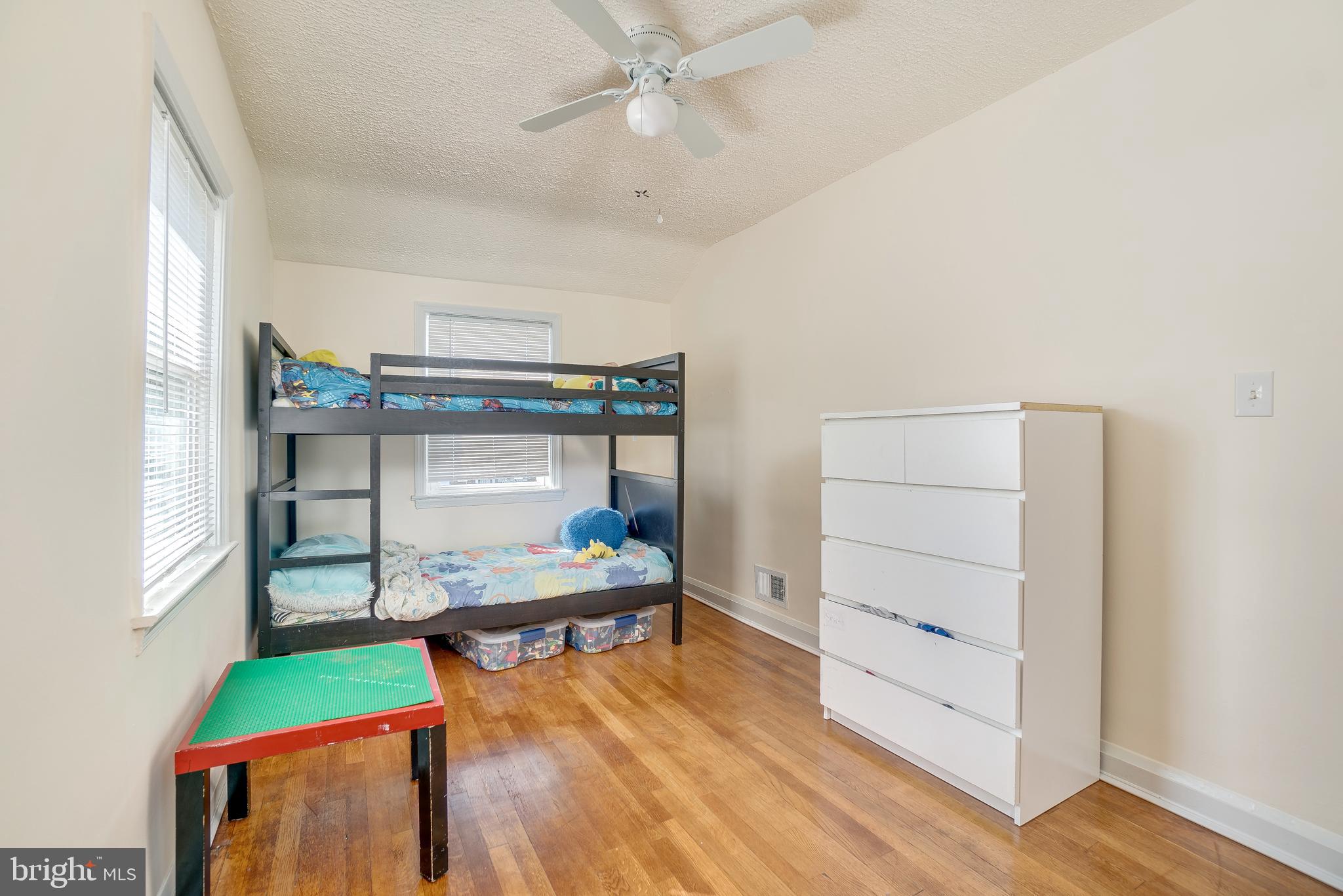 442 Torner Road Baltimore, MD 21221 - Photo 26 of 38