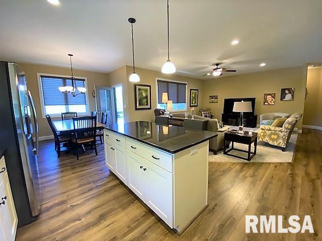 2109 Brookstone Drive Springfield, IL 62711 - Photo 11 of 33 Gallery Image 11