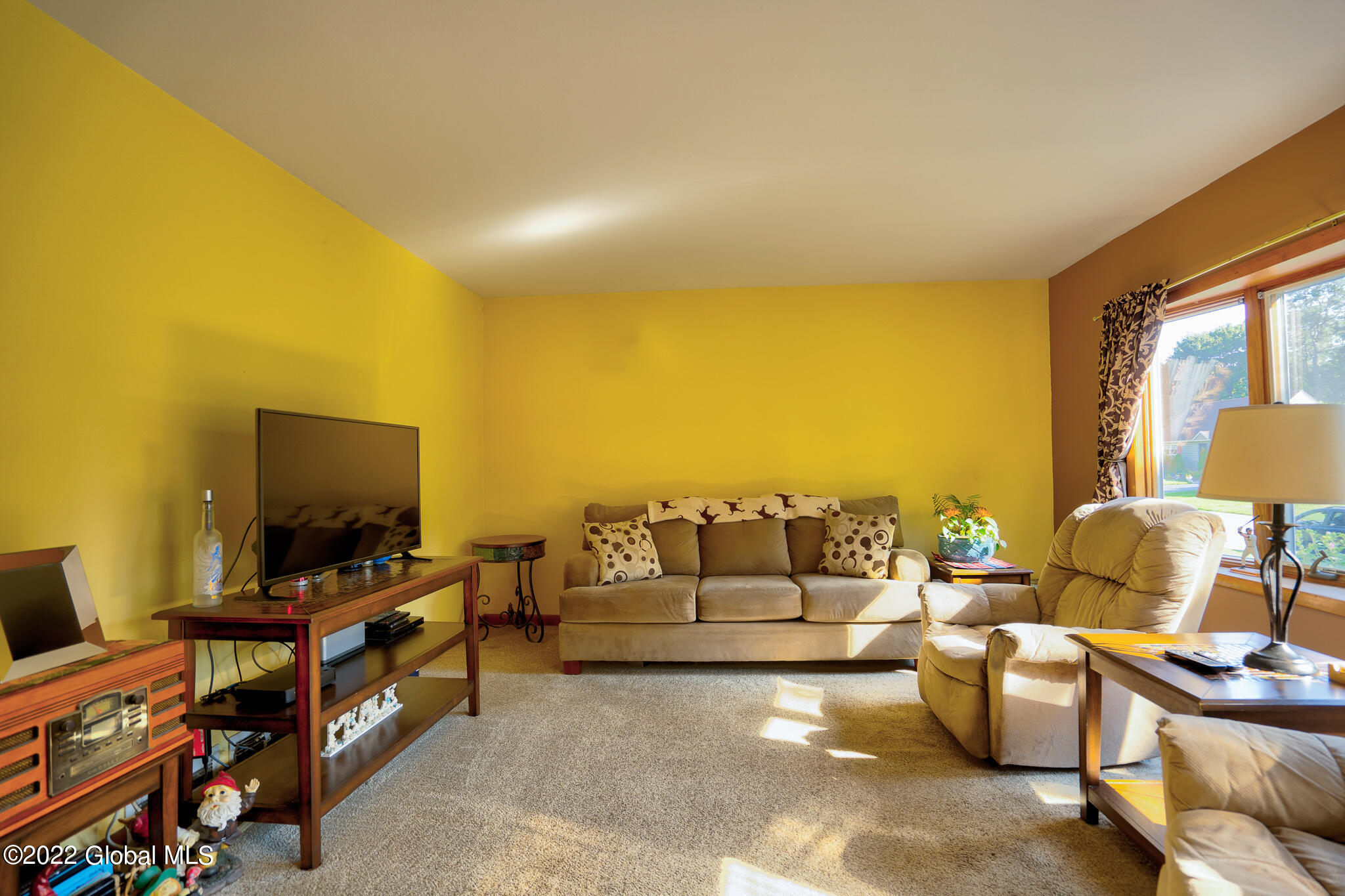 6 Robinhood Road Guilderland, NY 12203 - Photo 17 of 39 DSC00493_4_5HDR