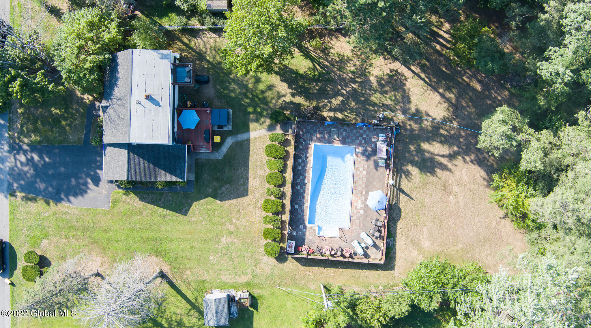 6 Robinhood Road Guilderland, NY 12203 - Photo 35 of 39 MAX_0006