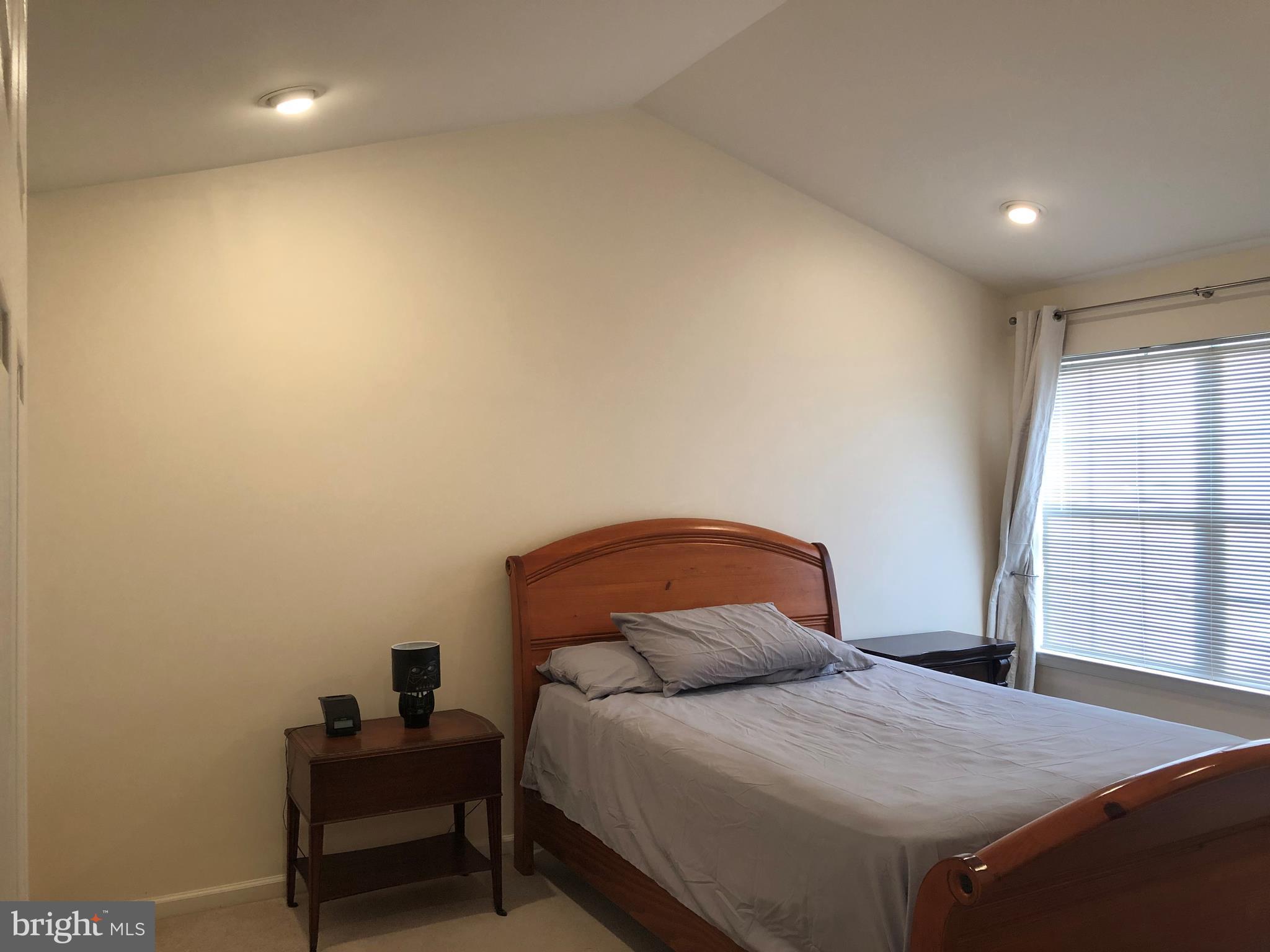 83 Warwick Road Princeton Junction, NJ 08550 - Photo 15 of 28