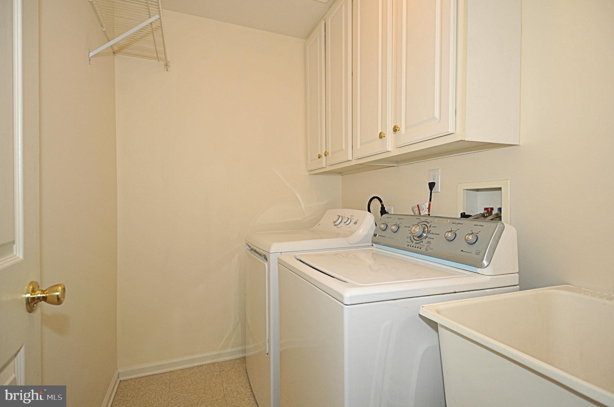 83 Warwick Road Princeton Junction, NJ 08550 - Photo 22 of 28