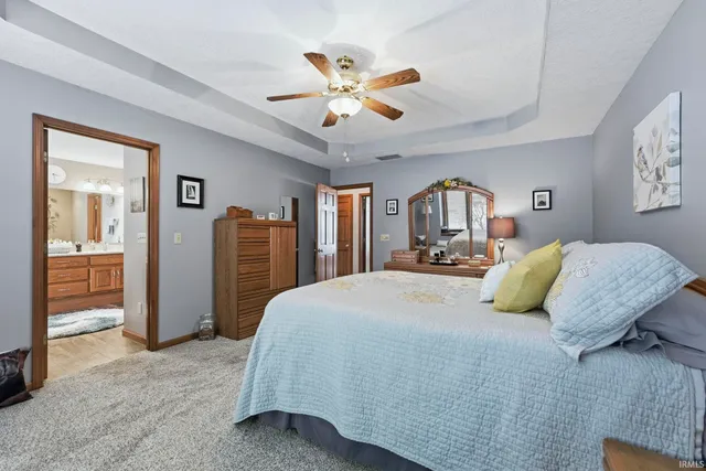 $384,900 | 917 Lake Hill Court, Fort Wayne, IN 46845