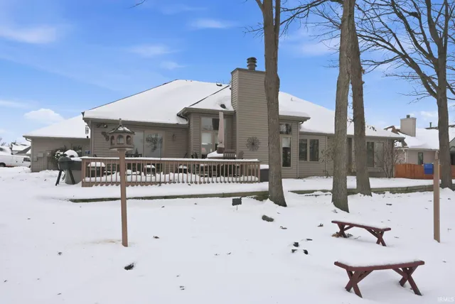 $384,900 | 917 Lake Hill Court, Fort Wayne, IN 46845