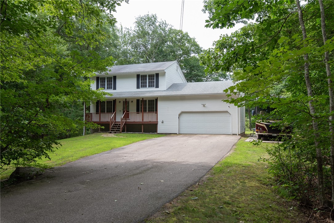 18 Casey Lane Coventry, RI 02816 - Photo 2 of 49